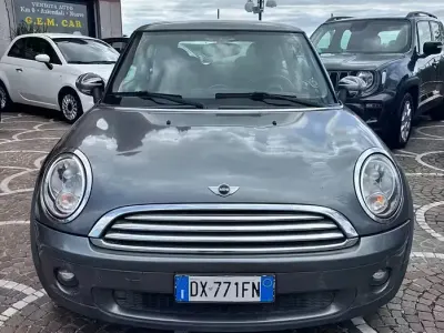 Usata Mini ONE 75 CV (55 kW) 2009 Grigio Utilitaria