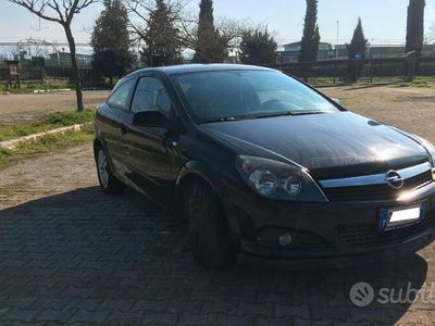 Usata Opel Astra GTC 150 CV (110 kW) 2008 Nero Berlina