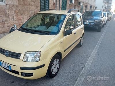 Usata Fiat Panda 70 CV (51 kW) 2005 Giallo Utilitaria