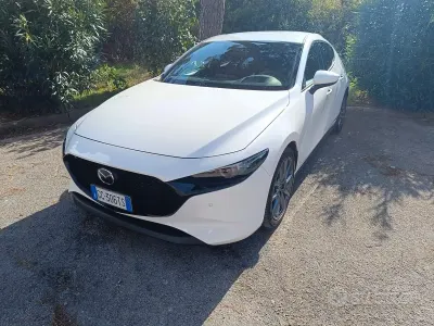 Usata Mazda 3 Exceed 180 CV (132 kW) 2020 Bianco Berlina