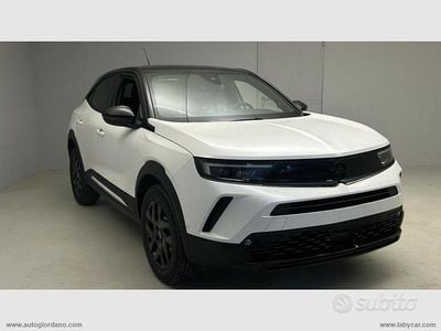 Usata Opel Mokka 130 CV (95 kW) 2025 Bianco SUV