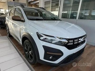 Nero Nuova 2025 Dacia Sandero Extreme Utilitaria | 17.990 € (Buon prezzo)
