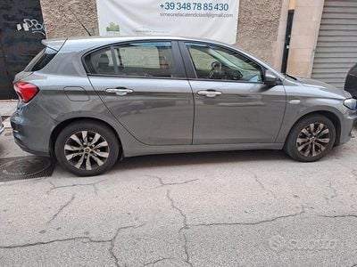 Usata Fiat Tipo 95 CV (69 kW) 2017 Grigio Utilitaria