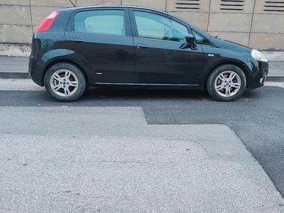 Usata Fiat Grande Punto 90 CV (66 kW) 2006 Nero Utilitaria