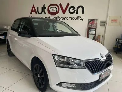 Usata Skoda Fabia 60 CV (44 kW) 2020 Twin color nero Utilitaria