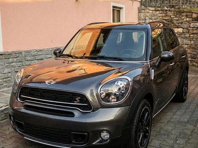 Usata Mini Countryman 190 CV (139 kW) 2016 Grigio SUV