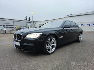 Nero Usata 2015 BMW 750 M Sport Berlina | 15.000 €