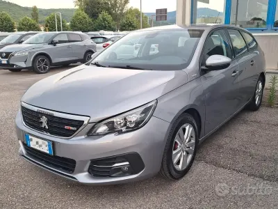 Usata Peugeot 308 Business-Line 99 CV (72 kW) 2018 Grigio Station wagon