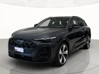 Usata Audi SQ5 Sport 367 CV (269 kW) 2025 Grigio tambora metallico SUV