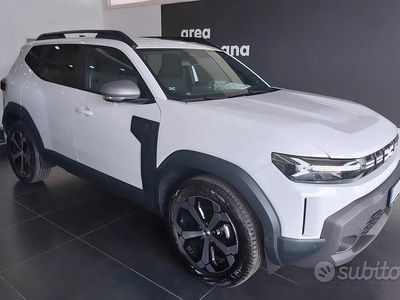 Usata Dacia Duster Journey 101 CV (74 kW) 2024 Bianco Berlina