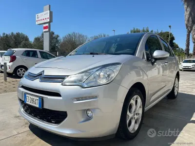 Begagnad Citroën C3 Exclusive 68 HK (50 kW) 2014 Silver Sedan
