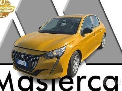Usata Peugeot 208 Active 75 CV (55 kW) 2023 Giallo Utilitaria