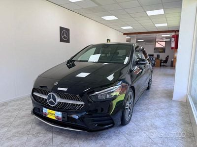 Usata Mercedes B180 Premium 115 CV (84 kW) 2020 Nero Monovolume