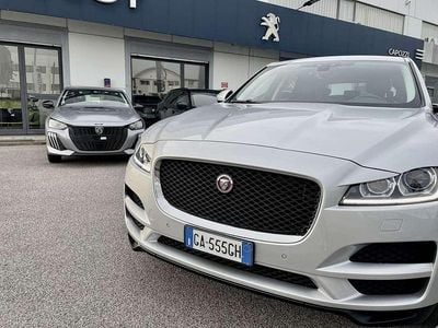 Usata Jaguar F-Pace Prestige 179 CV (131 kW) 2020 Grigio SUV