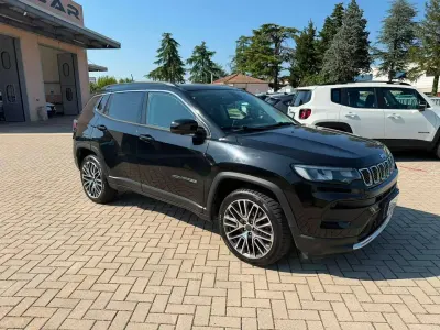 Usata Jeep Compass Limited 131 CV (96 kW) 2022 Nero SUV