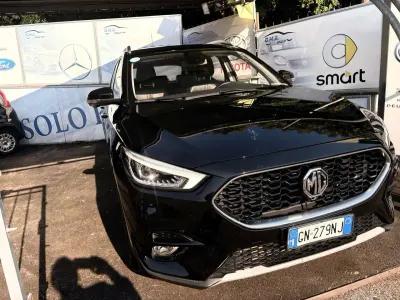Usata MG ZS 111 CV (81 kW) 2023 Nero SUV