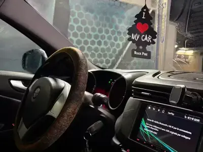 Usata Alfa Romeo Giulietta 105 CV (77 kW) 2011 Utilitaria