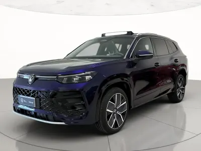 Nuova VW Tayron R-line 193 CV (141 kW) 2026 Ultraviolet metallizzato SUV