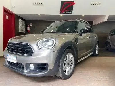 Usata Mini Cooper Countryman Hype 136 CV (100 kW) 2019 Grigio SUV