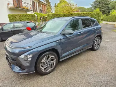 Käytetty Hyundai Kona N Line 120 HP (88 kW) 2024 Sininen Katumaasturi