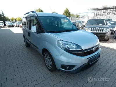 Usata Fiat Doblò 95 CV (69 kW) 2015 Grigio Monovolume