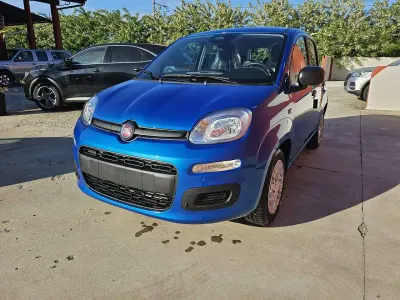Nuova Fiat Panda Icon 65 CV (47 kW) 2026 Blu/azzurro Utilitaria