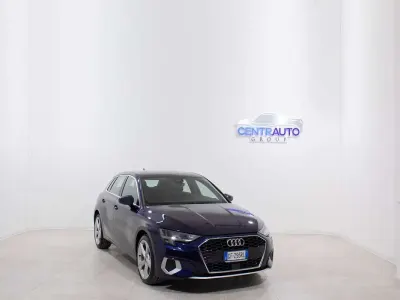 Usata Audi A3 Business 116 CV (85 kW) 2021 Bluazzurro Berlina