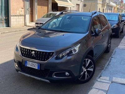 Usata Peugeot 2008 Allure 99 CV (72 kW) 2016 Grigio SUV