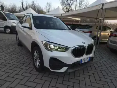 Usata BMW X1 Advantage 116 CV (85 kW) 2021 Bianco SUV