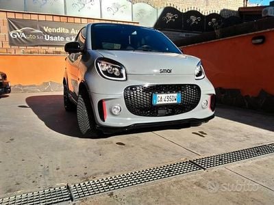 Usata Smart ForTwo Coupé 41 kW (56 CV) 2020 Grigio Utilitaria