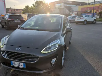 Usata Ford Fiesta Titanium 86 CV (63 kW) 2017 Utilitaria
