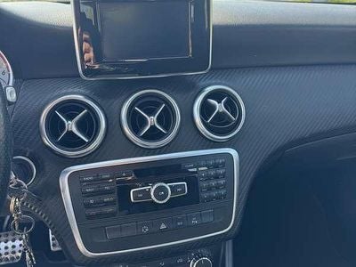 Usata Mercedes A180 Premium 109 CV (80 kW) 2014 Berlina
