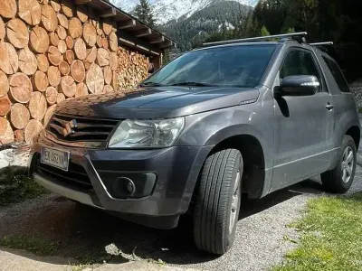 Usata Suzuki Vitara 2013 Grigio