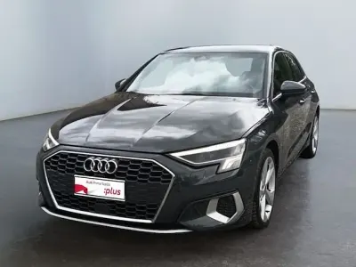 Usata Audi A3 Advanced Plus 116 CV (85 kW) 2023 Grigio manhattan metallizzato Berlina