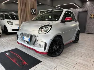 Usata Smart ForTwo Coupé Brabus 41 kW (56 CV) 2020 Opaco Utilitaria