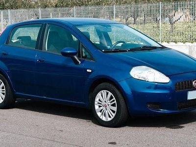 Usata Fiat Grande Punto Emotion 90 CV (66 kW) 2007 Blu Utilitaria