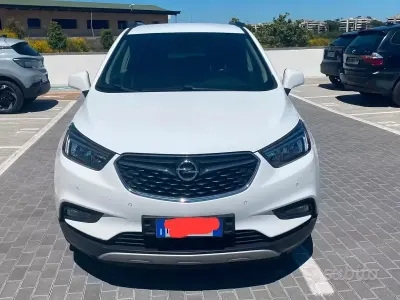Usata Opel Mokka X 140 CV (102 kW) 2018 Bianco SUV