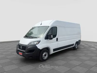 Occasion Fiat Ducato 14 140 ch (102 kW) 2023 Blanc Van
