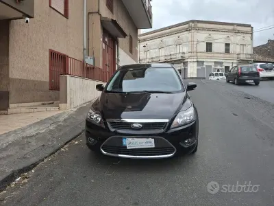 Usata Ford Focus 90 CV (66 kW) 2009 Nero Berlina