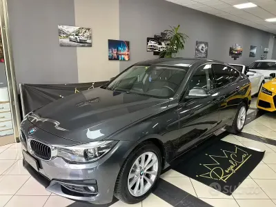 Usado BMW 318 150 HP (110 kW) 2019 Cinzento Sedan