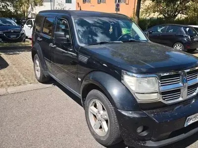 Usata Dodge Nitro 177 CV (130 kW) 2008 Nero SUV