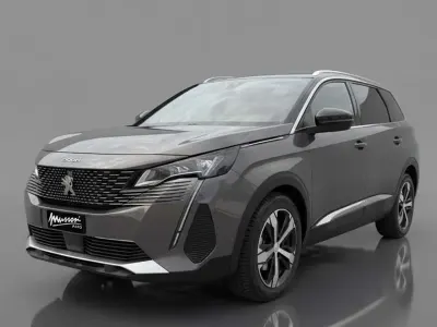 Usata Peugeot 5008 GT 131 CV (96 kW) 2021 Grigio met SUV