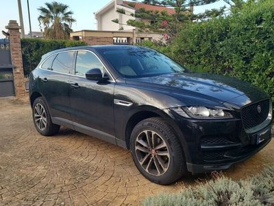 usata Jaguar F-Pace 2.0 D 180 CV gomme nuove, auto non fumatore