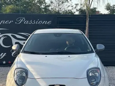 Usata Alfa Romeo MiTo 120 CV (88 kW) 2016 Bianco Utilitaria