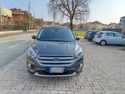Usata Ford Kuga Titanium 120 CV (88 kW) 2018 Grigio SUV