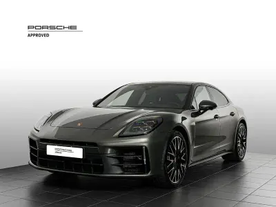 Usata Porsche Panamera 354 CV (260 kW) 2025 Verde Utilitaria