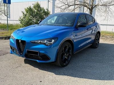 Usata Alfa Romeo Stelvio Competizione 210 CV (154 kW) 2023 Blu/azzurro SUV