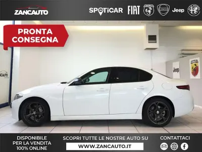 Usata Alfa Romeo Giulia Super 160 CV (117 kW) 2019 Bianco Berlina