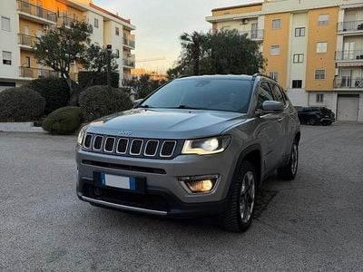 Usata Jeep Compass Limited 140 CV (102 kW) 2020 Argento SUV