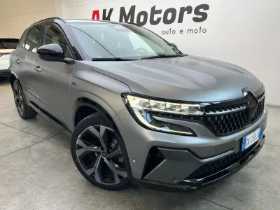 Usata Renault Austral 158 CV (116 kW) 2023 Grigio SUV